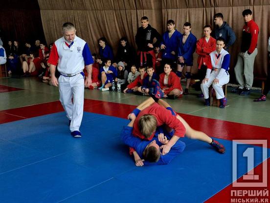 Залізні захвати і незламний характер: у Кривому Розі вправні самбісти змаганнями розпочали спортивний рік2