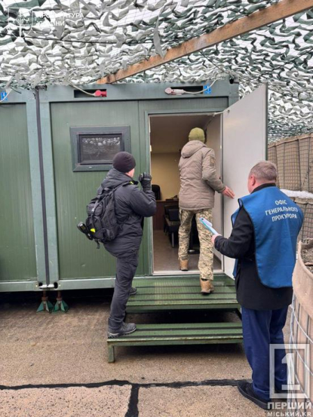 13 мільйонів хабаря за «діряві» укриття: затримано командувача логістики Повітряних Сил та очільника обласного СБУ1