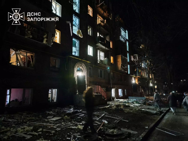 5 поранених у Запоріжжі: окупанти вночі атакували місто дронами0