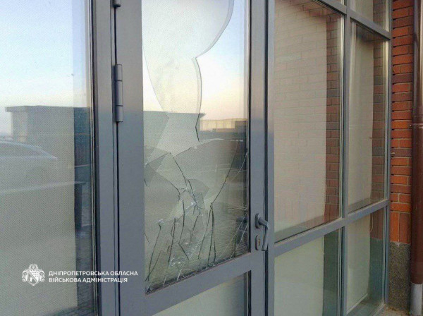 Дніпропетровщина під ударами дронів: поранений чоловік та пошкоджена інфраструктура0
