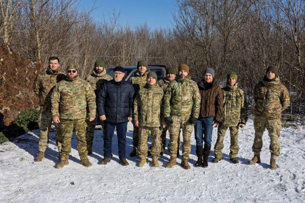 Кривий Ріг передав 60-й бригаді вже 93-й автомобіль з початку війни0