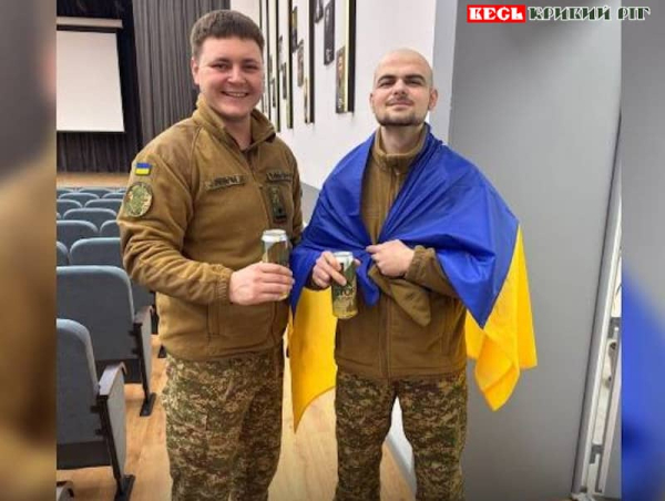 Звільненого з полону гвардійця відвідали побратими з криворізької в/ч 3011