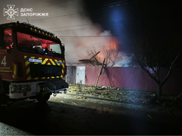 Масована атака дронів на Запоріжжі: четверо поранених, серед них дитина1