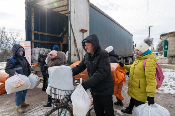 На Дніпропетровщині продовжують допомагати прифронтовим громадам2