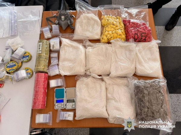 Нацполіція провела спецоперацію «Рубікон»: ліквідовано десятки нарколабораторій5