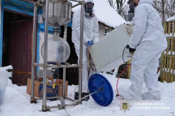 Нацполіція провела спецоперацію «Рубікон»: ліквідовано десятки нарколабораторій2