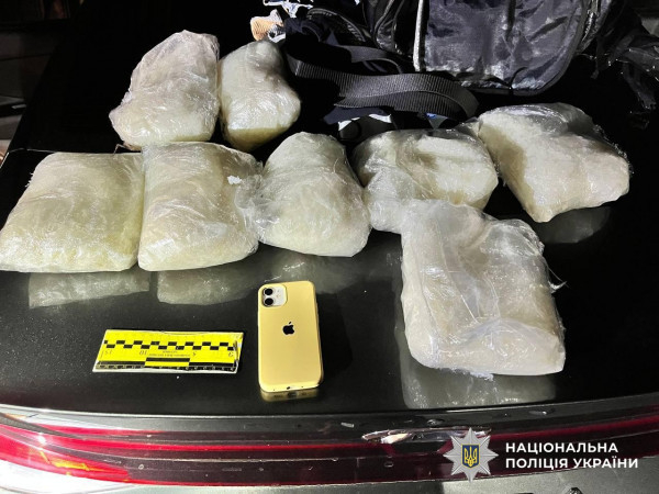 Нацполіція провела спецоперацію «Рубікон»: ліквідовано десятки нарколабораторій9