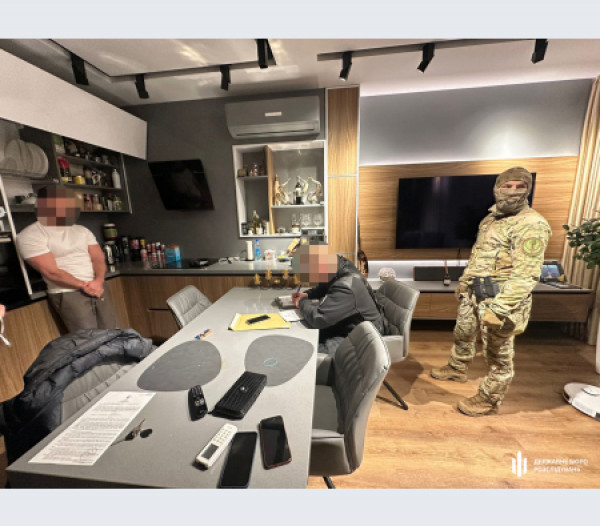 Отримували «відкати»: на Дніпропетровщині ділки збагатилися за рахунок постачання військовим неякісних продуктів харчування2