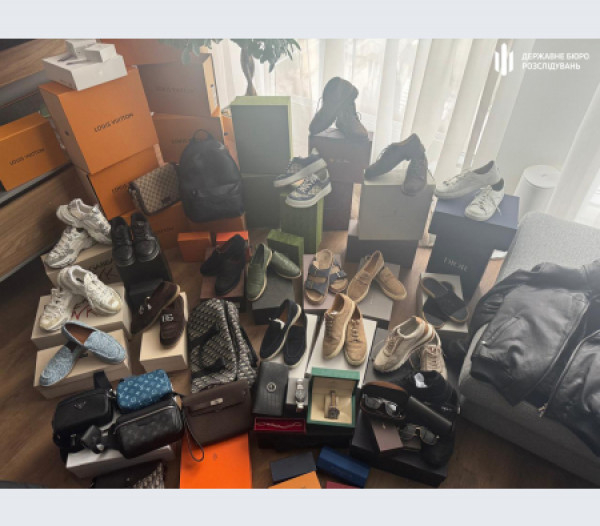 Отримували «відкати»: на Дніпропетровщині ділки збагатилися за рахунок постачання військовим неякісних продуктів харчування5