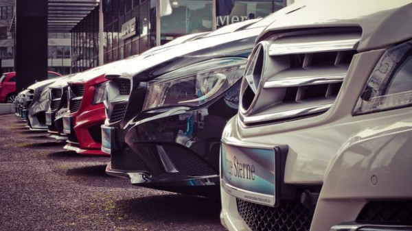 Податок на розкіш у 2026 році: оподатковуватимуть авто вартістю від 3,24 млн грн0