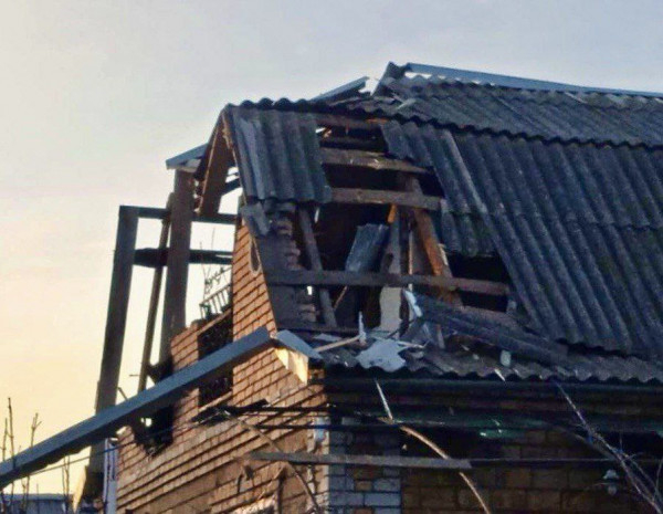 Понад 30 атак за день: ворог обстріляв два райони Дніпропетровщини, є поранений0