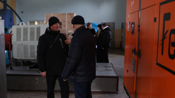 Про воду і звідки вона зараз береться. І де взяти генератор для насоса на багатоповерхівку?3