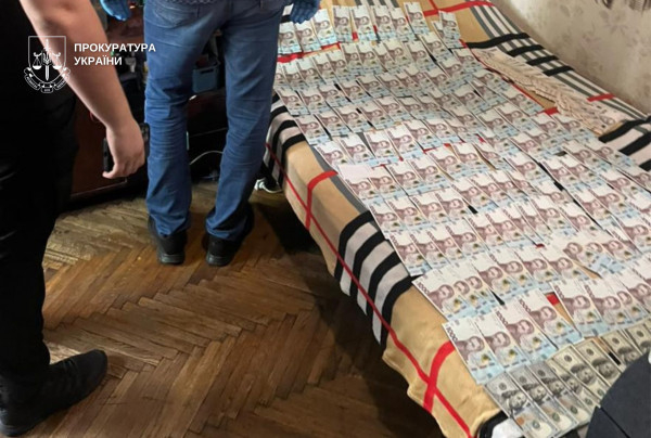 Продавав метадон під виглядом лікування: на Дніпропетровщині судитимуть експоліцейського1