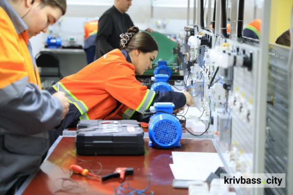 Робота буде: у Кривому Розі запрацював центр підготовки та перекваліфікації електриків3