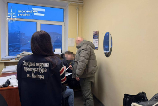 У Дніпрі хірурги прооперували здорову руку 8-річній дитині0