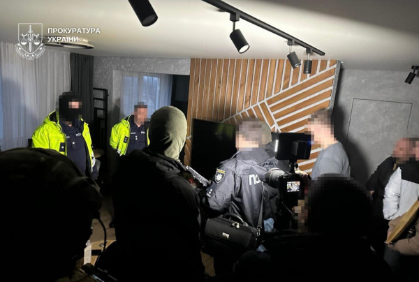 У Дніпрі викрили мережу шахрайських кол-центрів: вилучено понад 21 млн грн6
