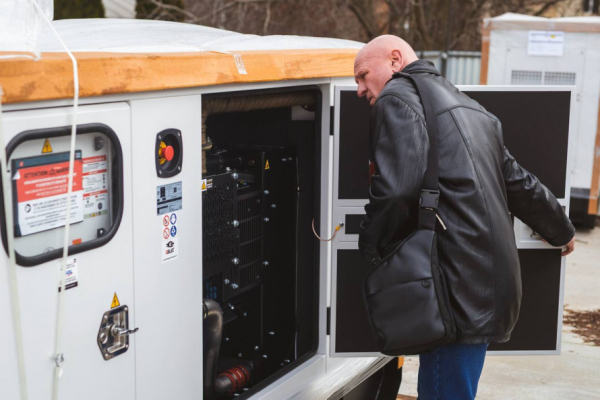 Енергонезалежність: криворізькі тепловики отримали промислові генератори2