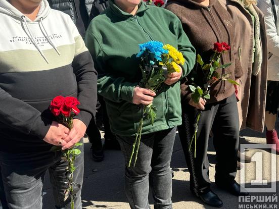 Інструктор, «азовець», атлет: у Кривому Розі відкрили меморіальну дошку на честь Дениса Комара2