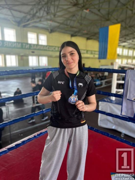 Юна криворіжка здобула «срібло» на Чемпіонаті України з кікбоксингу2