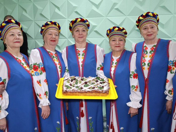 Юрій Вілкул привітав колектив Будинку милосердя «Затишок» з  20-річним  ювілеєм1