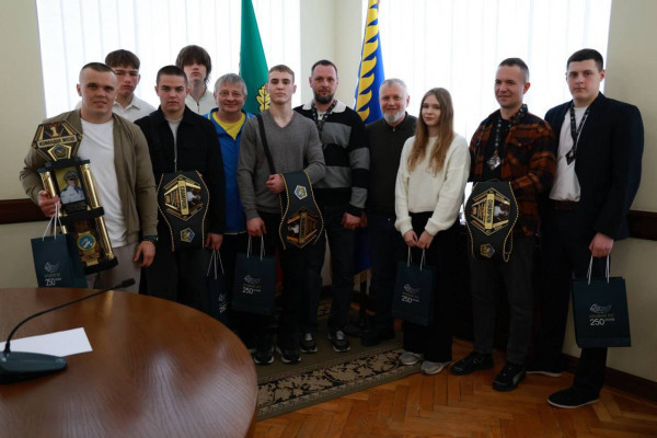 Криворізькі бійці рукопашного бою привезли з Чемпіонату України 24 медалі, з яких 8- золоті1