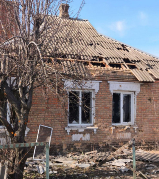 Майже 40 атак за день: на Дніпропетровщині двоє загиблих та десятеро поранених1