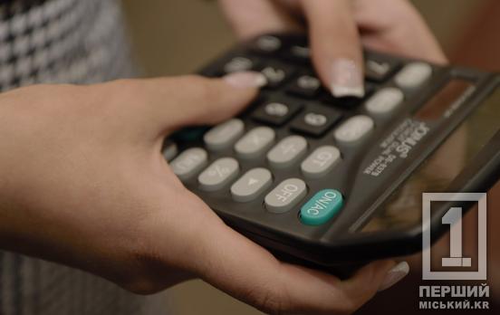 МВФ вимагає нових податків: Мінфін пропонує ПДВ для ФОПів, податок на OLX та дорожчі посилки