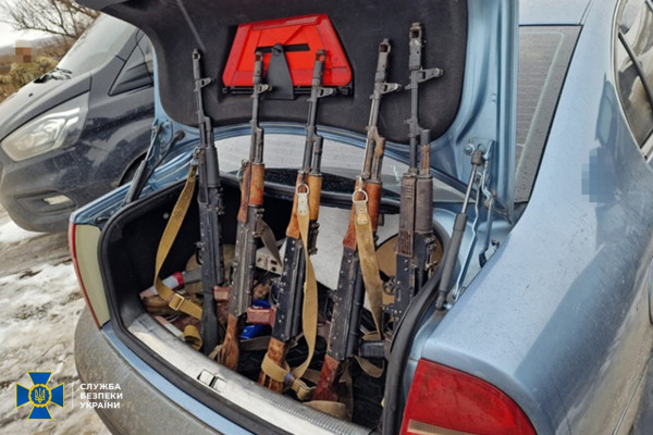 На Дніпропетровщині викрили підпільну майстерню з ремонту бойової зброї5