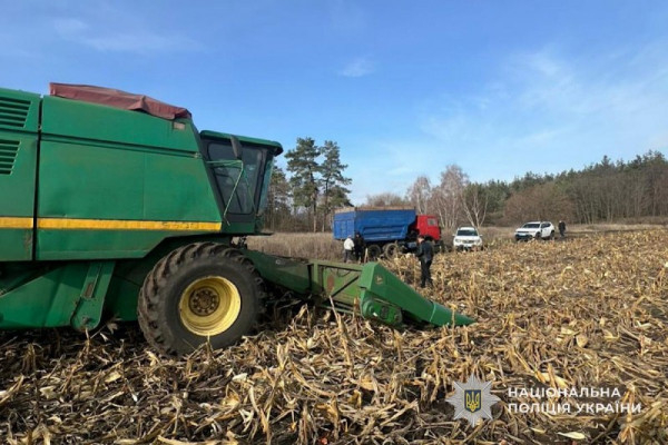 Незаконно зайняв 40 га землі: на Дніпропетровщині викрили фермера-правопорушника0