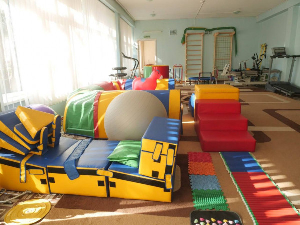 О. Вілкул: Підтримуємо родини, що виховують дітей з інвалідністю - у Кривому Розі жодна дитина не залишається без уваги та допомоги міста4