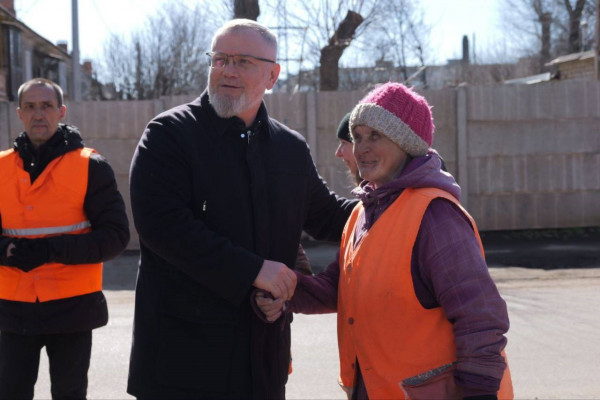 О. Вілкул: Продовжуємо відновлювати пошкоджені ворогом оселі криворіжців. Зараз тривають роботи по 204 будинках, які постраждали у грудні 2025 та початку 2026 років4