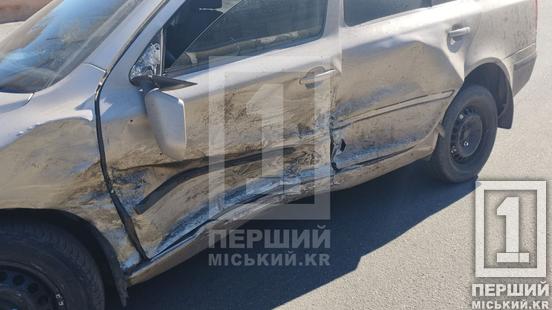 Ранковий поспіх закінчився аварією: на Кармелюка не розминулися Chevrolet та Skoda2