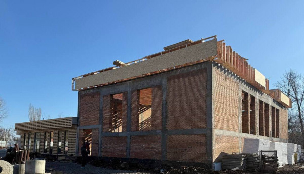 У Кривому Розі триває будівництво нового сучасного Ветеранського простору8