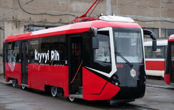 У Кривому Розі триває модернізація муніципального електротранспорту1