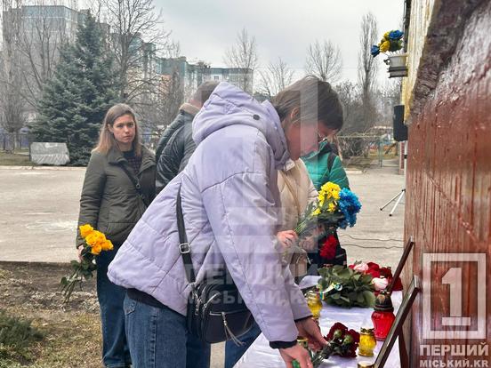 У Кривому Розі відкрили меморіальні дошки захисникам Дмитру Рущаку, Денису Слюсарю та Олегу Чувпилу6