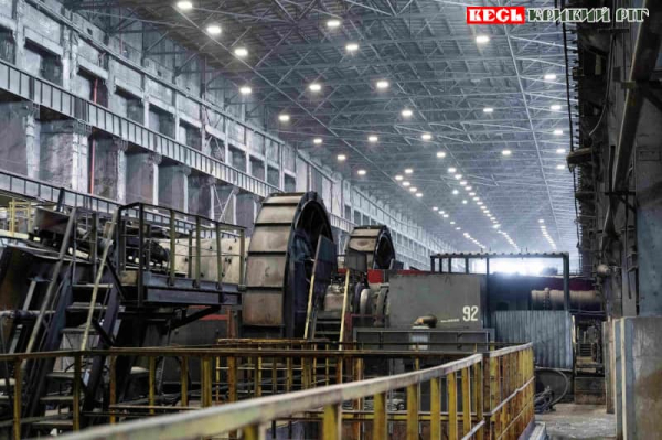 Млини на збагачувальній фабриці ЦГЗК в Кривому Розі