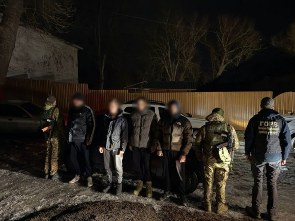 Жителів Дніпропетровщини затримали під час спроби незаконного перетину кордону0