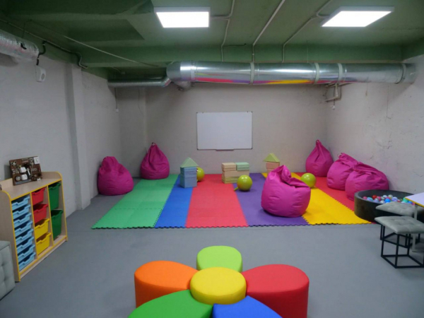 450 учнів одночасно: у Кривому Розі модернізували ще одне шкільне укриття1