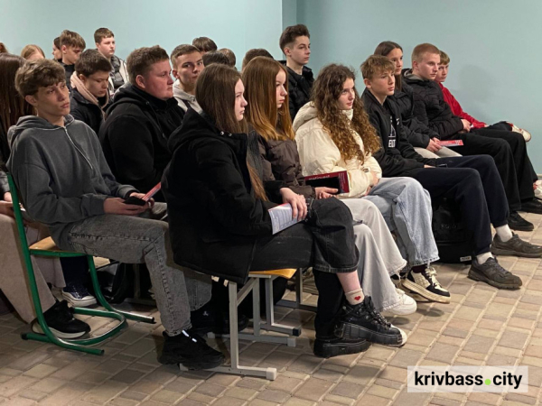 Кар’єра зі студентства: як Метінвест Політехніка розвиває можливості для молоді в проєкті ROAD SHOW1