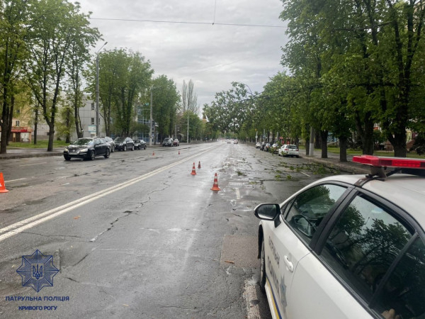 Кривий Ріг ліквідовує наслідки негоди2