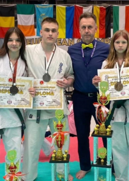 Криворізькі каратисти стали призерами Чемпіонату Європи0