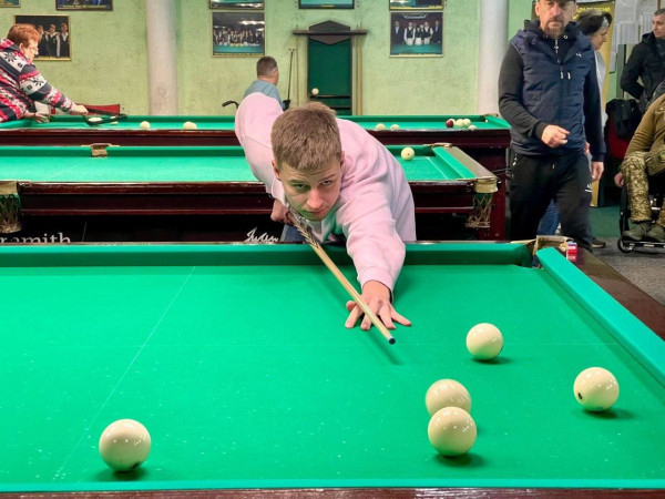 Криворізькі  ветерани змагалися в більярді: понад 50 учасників долучилися до «Veterans Family Games – 2026»3