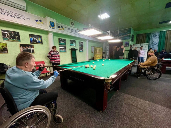 Криворізькі  ветерани змагалися в більярді: понад 50 учасників долучилися до «Veterans Family Games – 2026»1