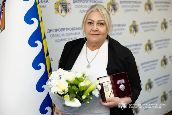 Медсестру з Кривого Рогу нагородили орденом княгині Ольги ІІІ ступеня1