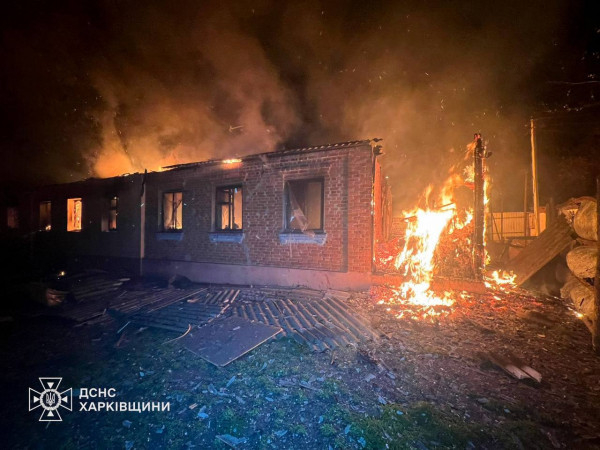На Харківщині через ворожий удар по житловому будинку постраждали троє людей1