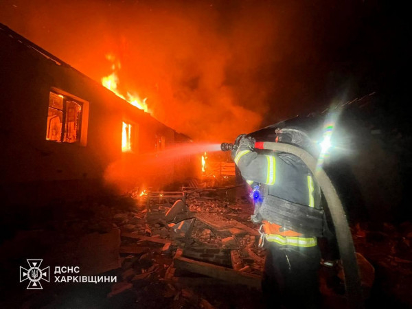 На Харківщині через ворожий удар по житловому будинку постраждали троє людей2