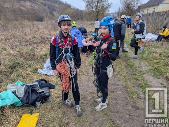 Подільські краєвиди випробовували на міцність: криворізька команда «SPARK» сходила на п’єдестал на Хмельниччині3