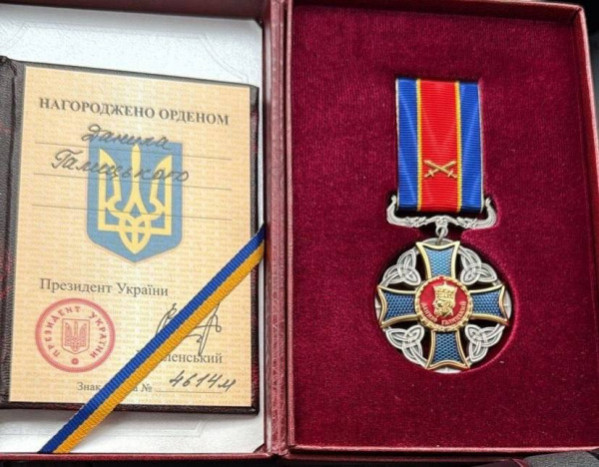 Полковника НГУ з Кривого Рогу Олександра Пискуна нагородили орденом Данила Галицького2