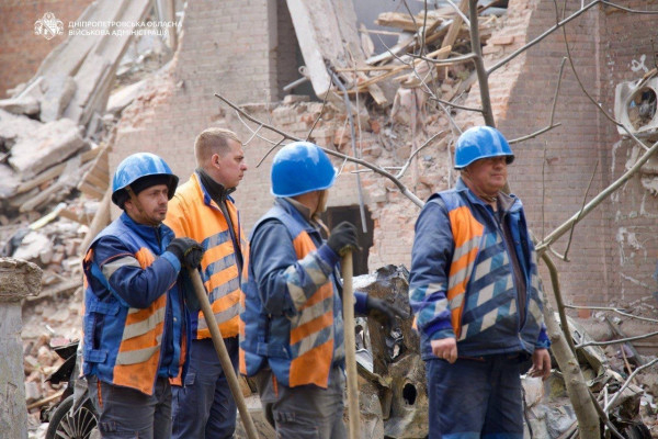 Понад 20 годин терору: у Дніпрі 6 загиблих і 47 поранених, серед них діти0