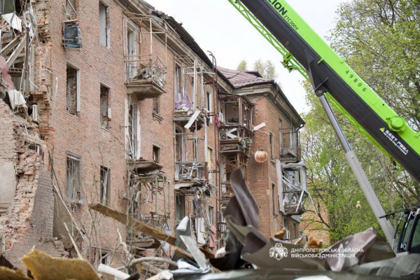 Понад 20 годин терору: у Дніпрі 6 загиблих і 47 поранених, серед них діти3